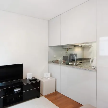 Mary House * Matosinhos (Porto)